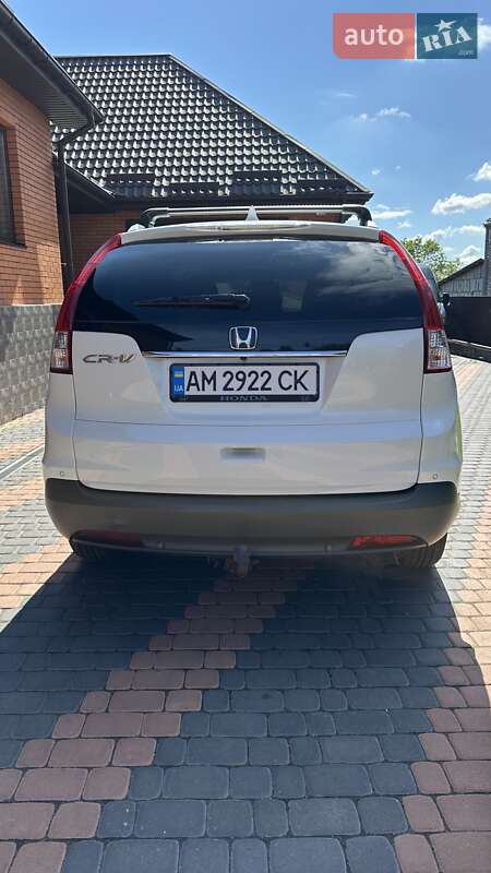 Позашляховик / Кросовер Honda CR-V 2014 в Бершаді