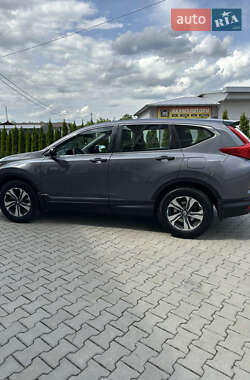 Внедорожник / Кроссовер Honda CR-V 2017 в 