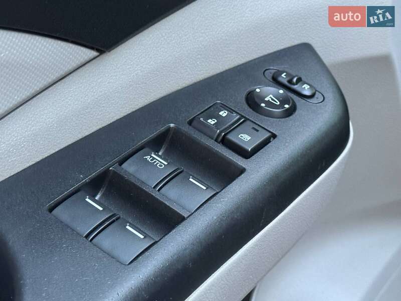 Внедорожник / Кроссовер Honda CR-V 2014 в Ахтырке