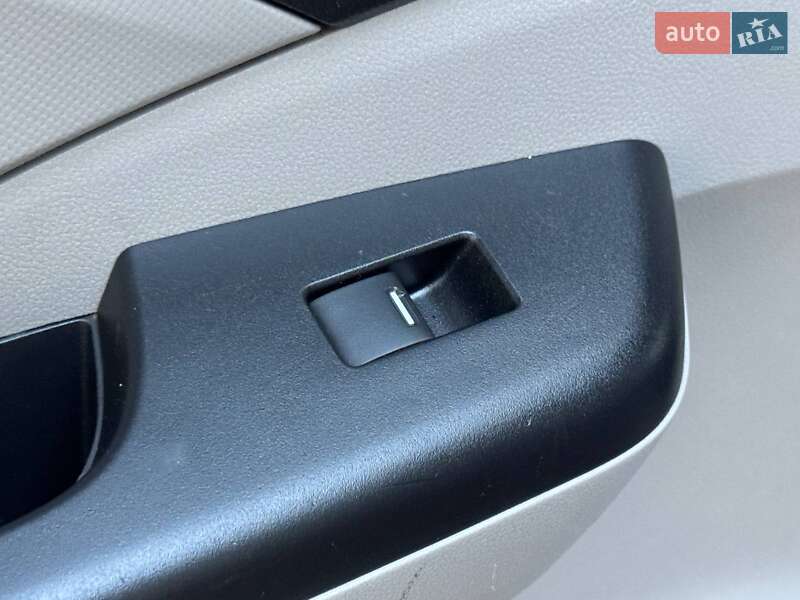 Внедорожник / Кроссовер Honda CR-V 2014 в Ахтырке
