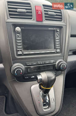 Позашляховик / Кросовер Honda CR-V 2011 в 