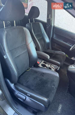 Позашляховик / Кросовер Honda CR-V 2011 в 