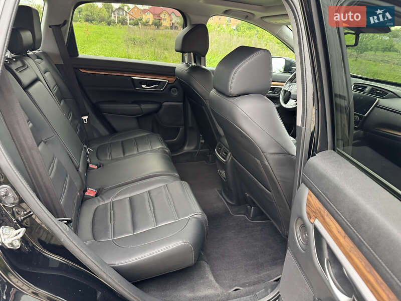 Внедорожник / Кроссовер Honda CR-V 2020 в Львове