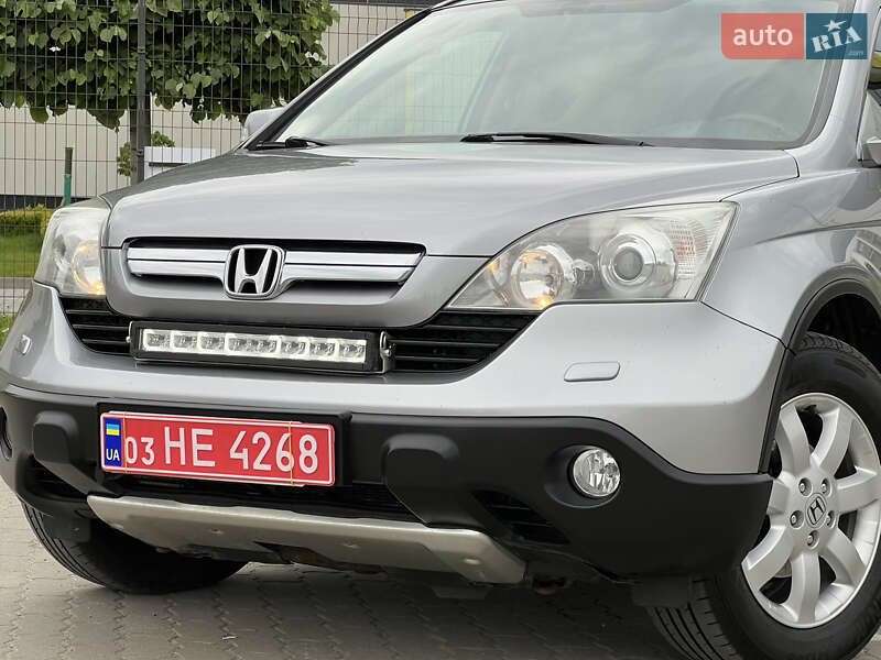 Позашляховик / Кросовер Honda CR-V 2007 в Радивиліві