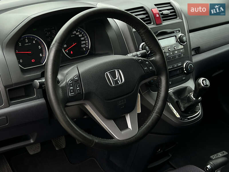 Позашляховик / Кросовер Honda CR-V 2007 в Радивиліві