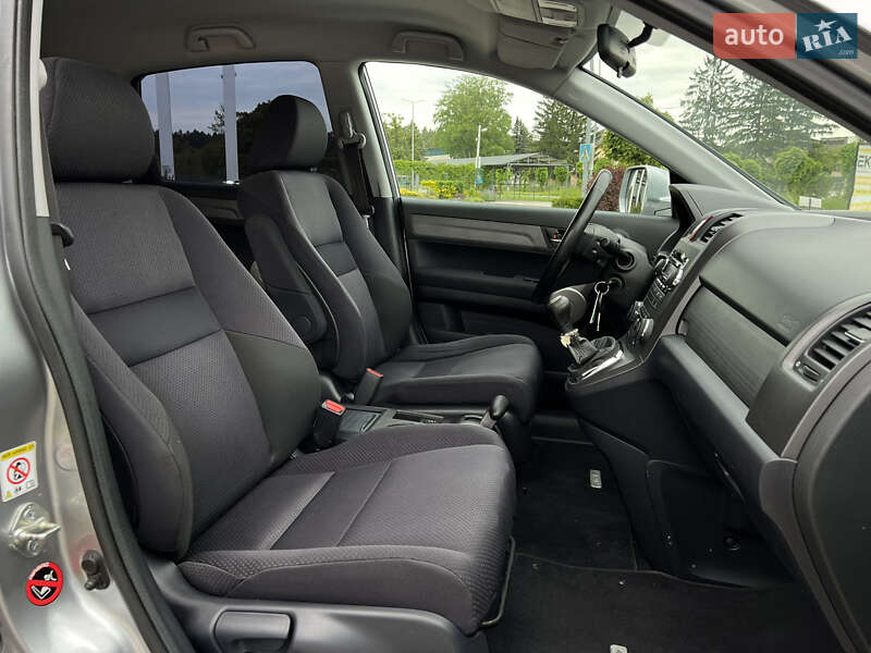 Позашляховик / Кросовер Honda CR-V 2007 в Радивиліві