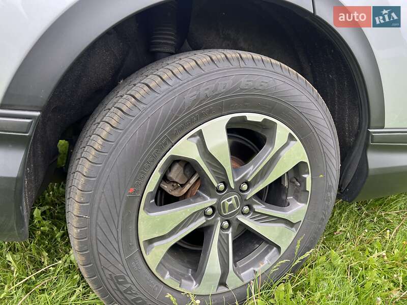 Внедорожник / Кроссовер Honda CR-V 2019 в Сквире