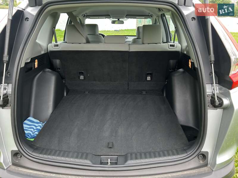 Внедорожник / Кроссовер Honda CR-V 2019 в Сквире