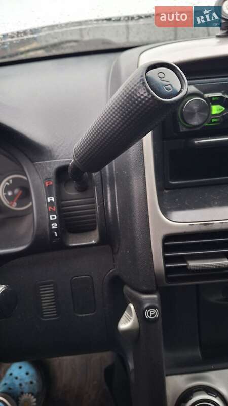 Внедорожник / Кроссовер Honda CR-V 2003 в Киеве