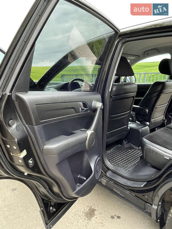 Внедорожник / Кроссовер Honda CR-V 2011 в Тернополе