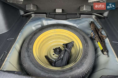 Внедорожник / Кроссовер Honda CR-V 2013 в 