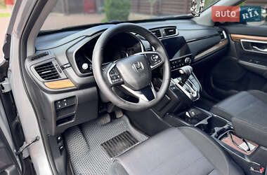 Позашляховик / Кросовер Honda CR-V 2018 в 