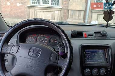 Внедорожник / Кроссовер Honda CR-V 2001 в 