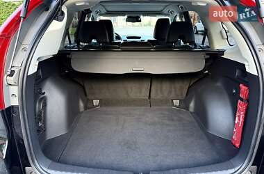 Позашляховик / Кросовер Honda CR-V 2014 в 