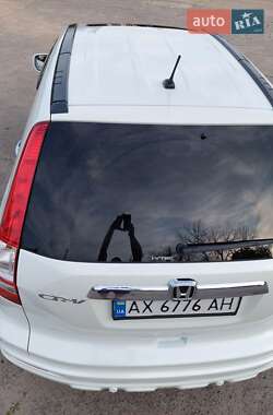 Позашляховик / Кросовер Honda CR-V 2012 в 