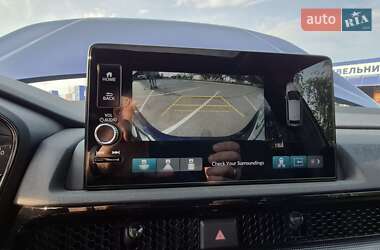 Внедорожник / Кроссовер Honda CR-V 2023 в 