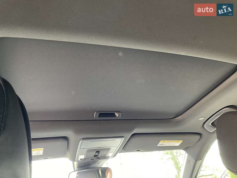 Позашляховик / Кросовер Honda CR-V 2023 в Рівному