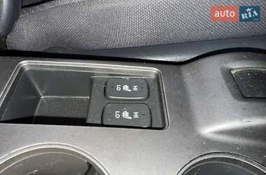Позашляховик / Кросовер Honda CR-V 2007 в 