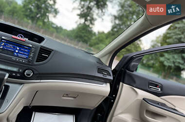Позашляховик / Кросовер Honda CR-V 2015 в 