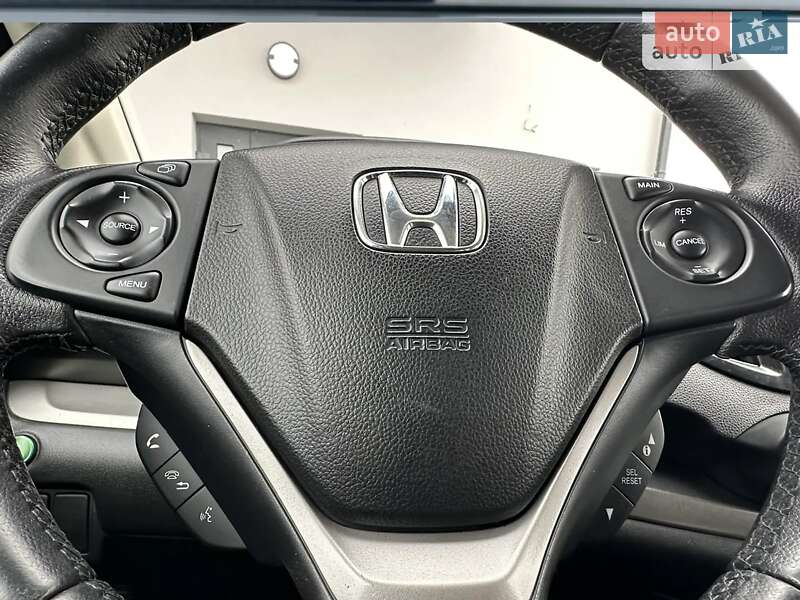 Позашляховик / Кросовер Honda CR-V 2013 в Чернівцях