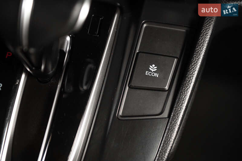 Внедорожник / Кроссовер Honda CR-V 2019 в Ужгороде