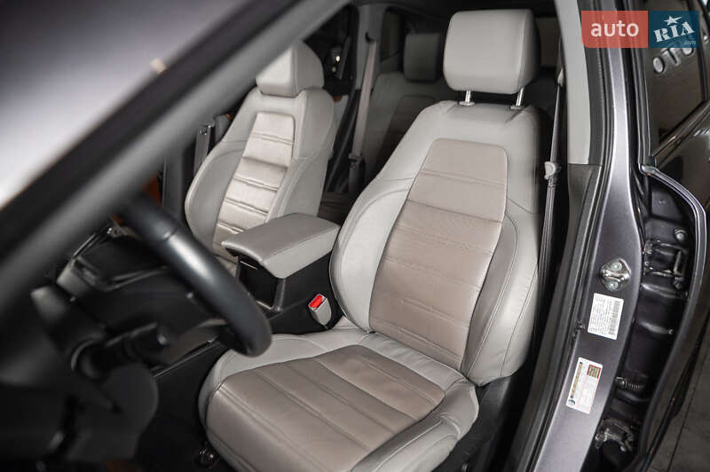 Внедорожник / Кроссовер Honda CR-V 2019 в Ужгороде