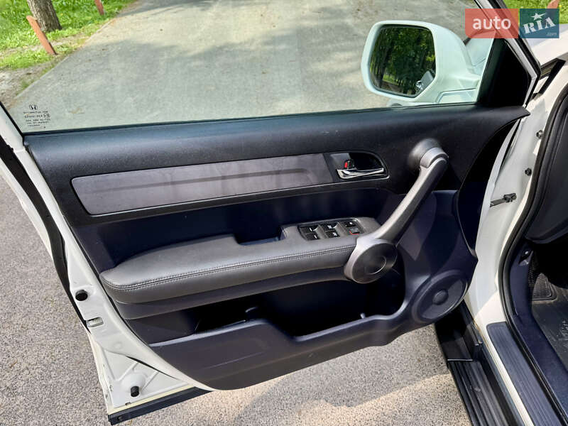 Внедорожник / Кроссовер Honda CR-V 2008 в Киеве