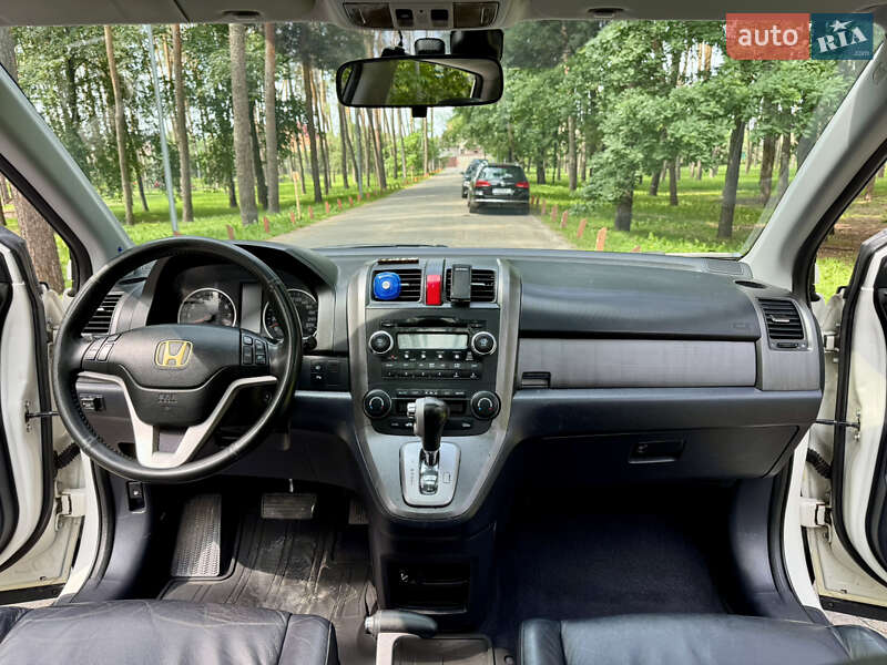 Внедорожник / Кроссовер Honda CR-V 2008 в Киеве