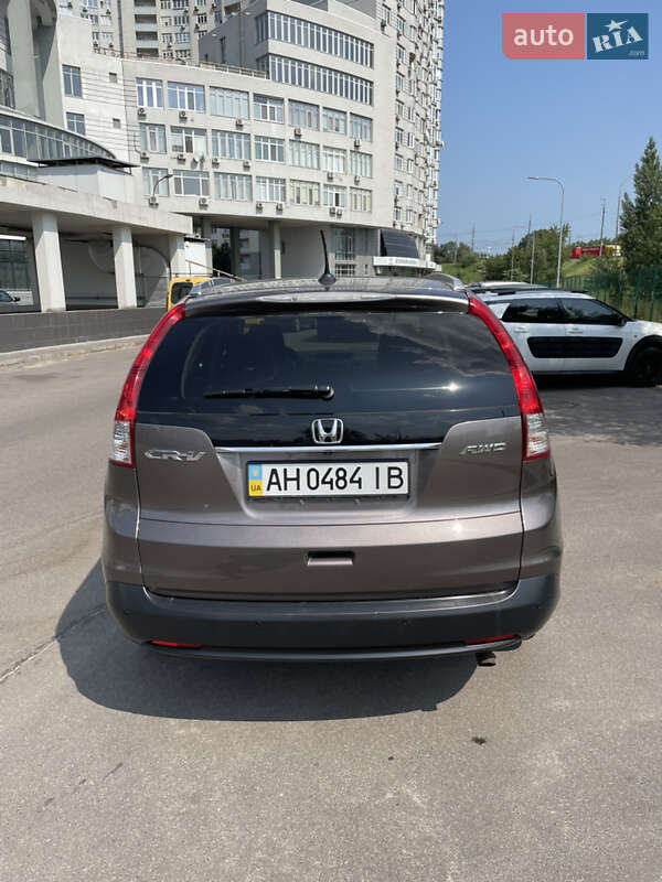 Внедорожник / Кроссовер Honda CR-V 2012 в Киеве