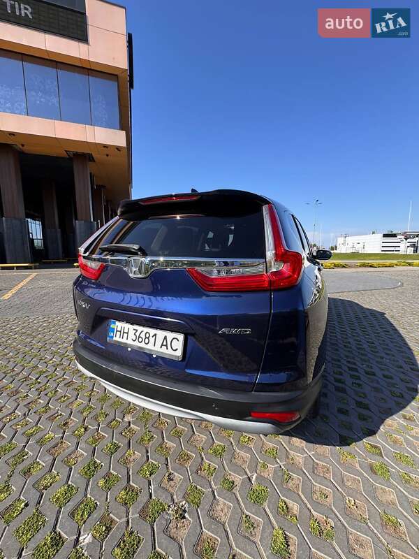 Внедорожник / Кроссовер Honda CR-V 2018 в Одессе фото 33 Внедорожник / Кроссовер Honda CR-V 2018 в Одессе