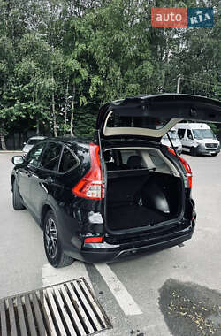 Внедорожник / Кроссовер Honda CR-V 2016 в 