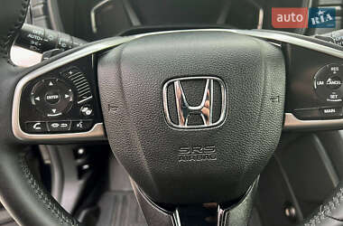 Внедорожник / Кроссовер Honda CR-V 2018 в 