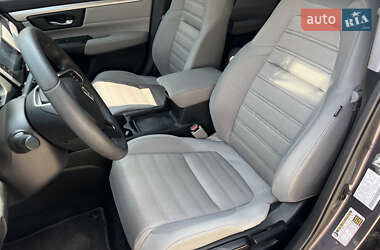 Внедорожник / Кроссовер Honda CR-V 2017 в 