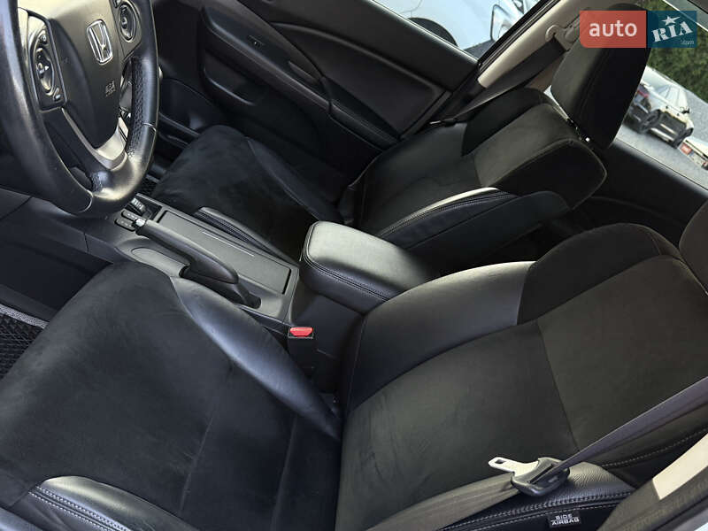 Внедорожник / Кроссовер Honda CR-V 2014 в Львове
