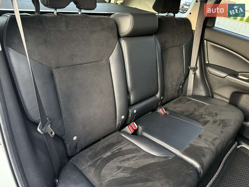 Внедорожник / Кроссовер Honda CR-V 2014 в Львове