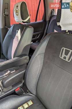 Внедорожник / Кроссовер Honda CR-V 2002 в 
