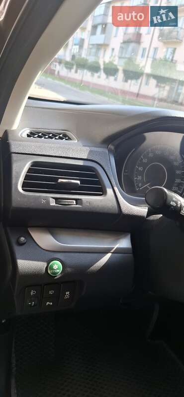 Внедорожник / Кроссовер Honda CR-V 2014 в Шептицькому