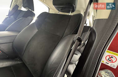 Внедорожник / Кроссовер Honda CR-V 2013 в 