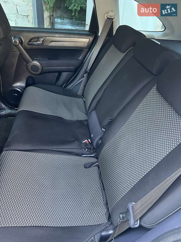 Внедорожник / Кроссовер Honda CR-V 2010 в Черновцах