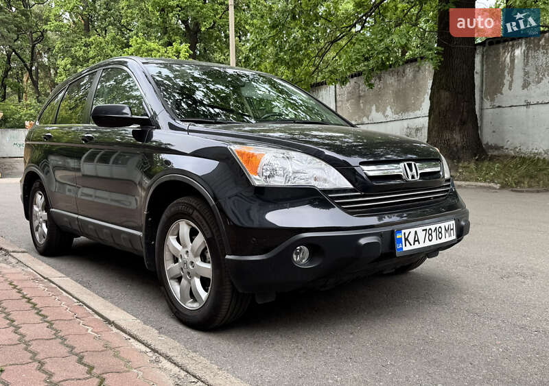 Внедорожник / Кроссовер Honda CR-V 2008 в Киеве