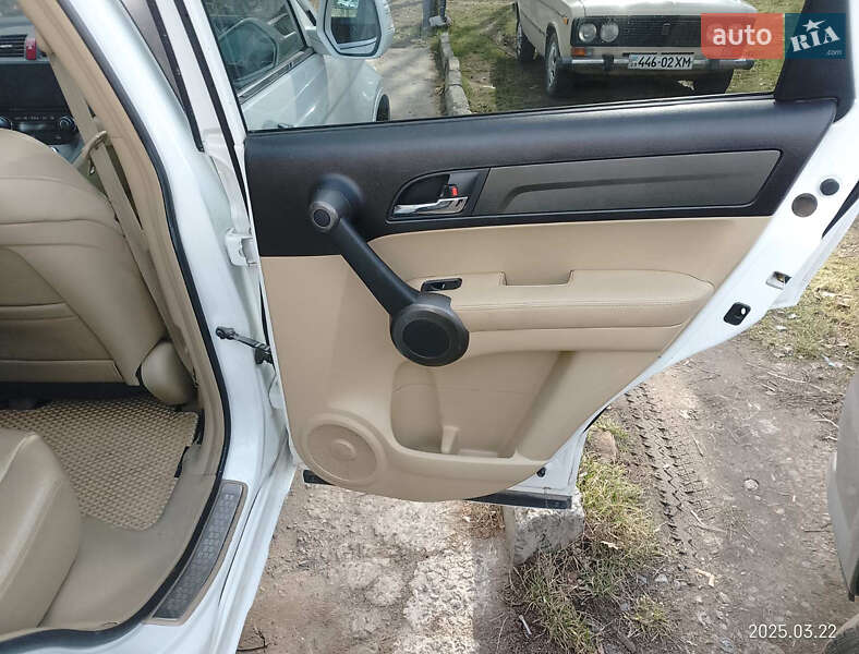 Позашляховик / Кросовер Honda CR-V 2012 в Хмельницькому