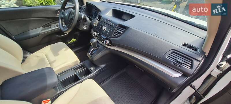 Внедорожник / Кроссовер Honda CR-V 2016 в Ровно