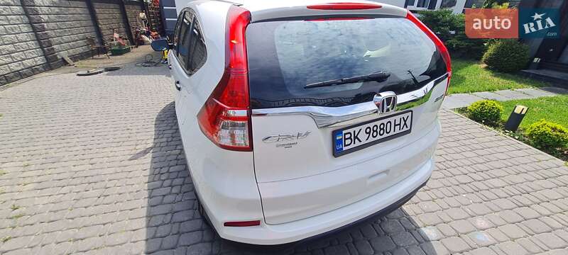 Внедорожник / Кроссовер Honda CR-V 2016 в Ровно