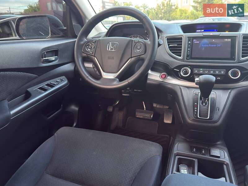 Внедорожник / Кроссовер Honda CR-V 2015 в Харькове