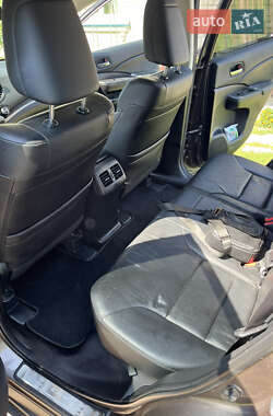 Внедорожник / Кроссовер Honda CR-V 2013 в 