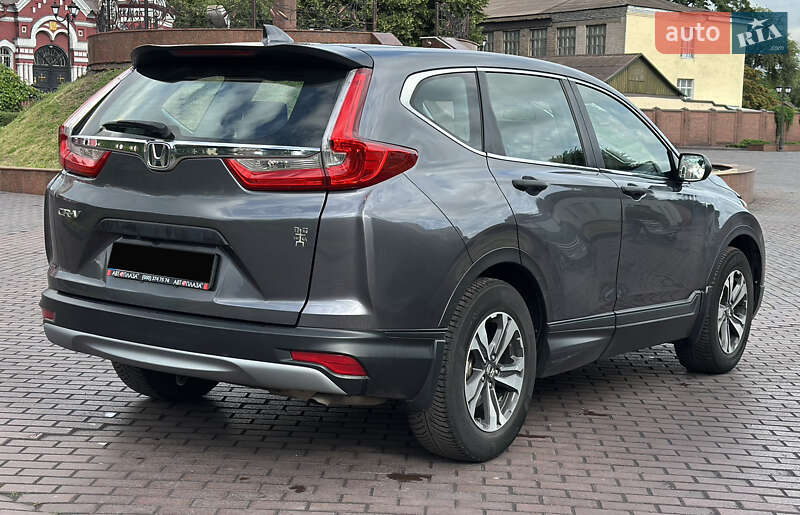 Внедорожник / Кроссовер Honda CR-V 2017 в Днепре
