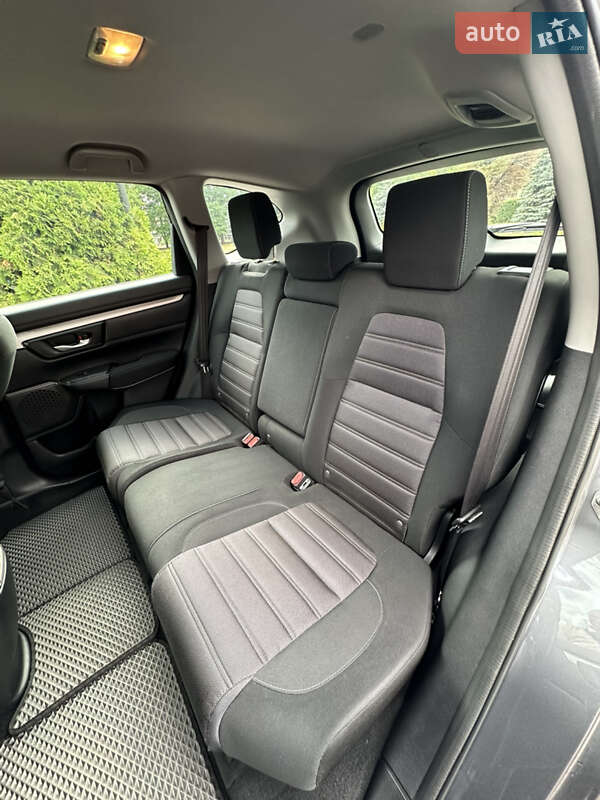 Внедорожник / Кроссовер Honda CR-V 2017 в Днепре