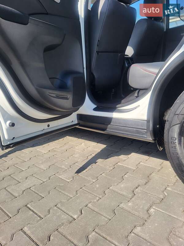 Внедорожник / Кроссовер Honda CR-V 2014 в Николаеве фото 19 Внедорожник / Кроссовер Honda CR-V 2014 в Николаеве