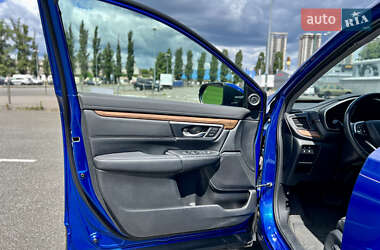 Внедорожник / Кроссовер Honda CR-V 2022 в 
