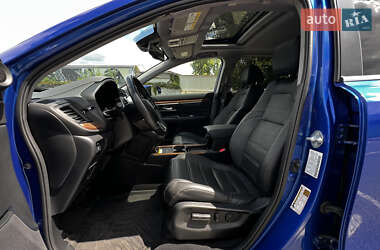Внедорожник / Кроссовер Honda CR-V 2022 в 